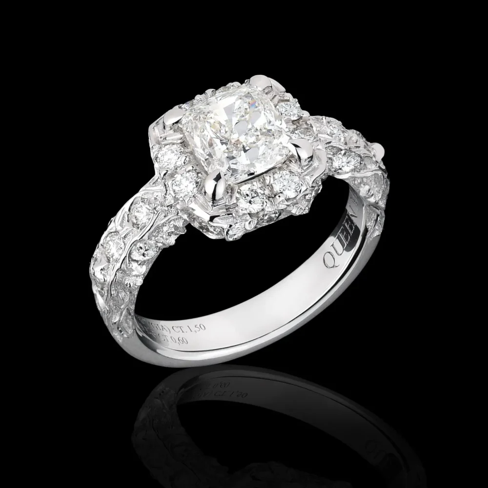 Queen Minerva ring